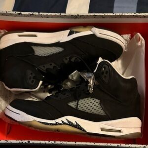 Jordan Black and White Men's Sneakers
